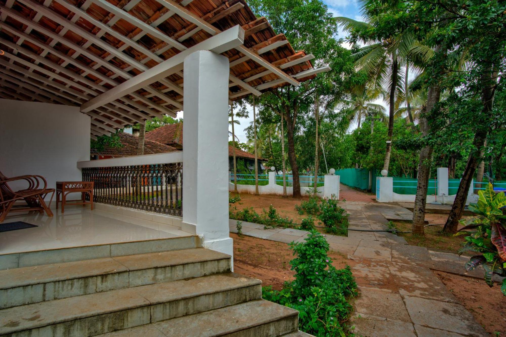 Papilio Beach Front Cottages-Tbv Baga Εξωτερικό φωτογραφία