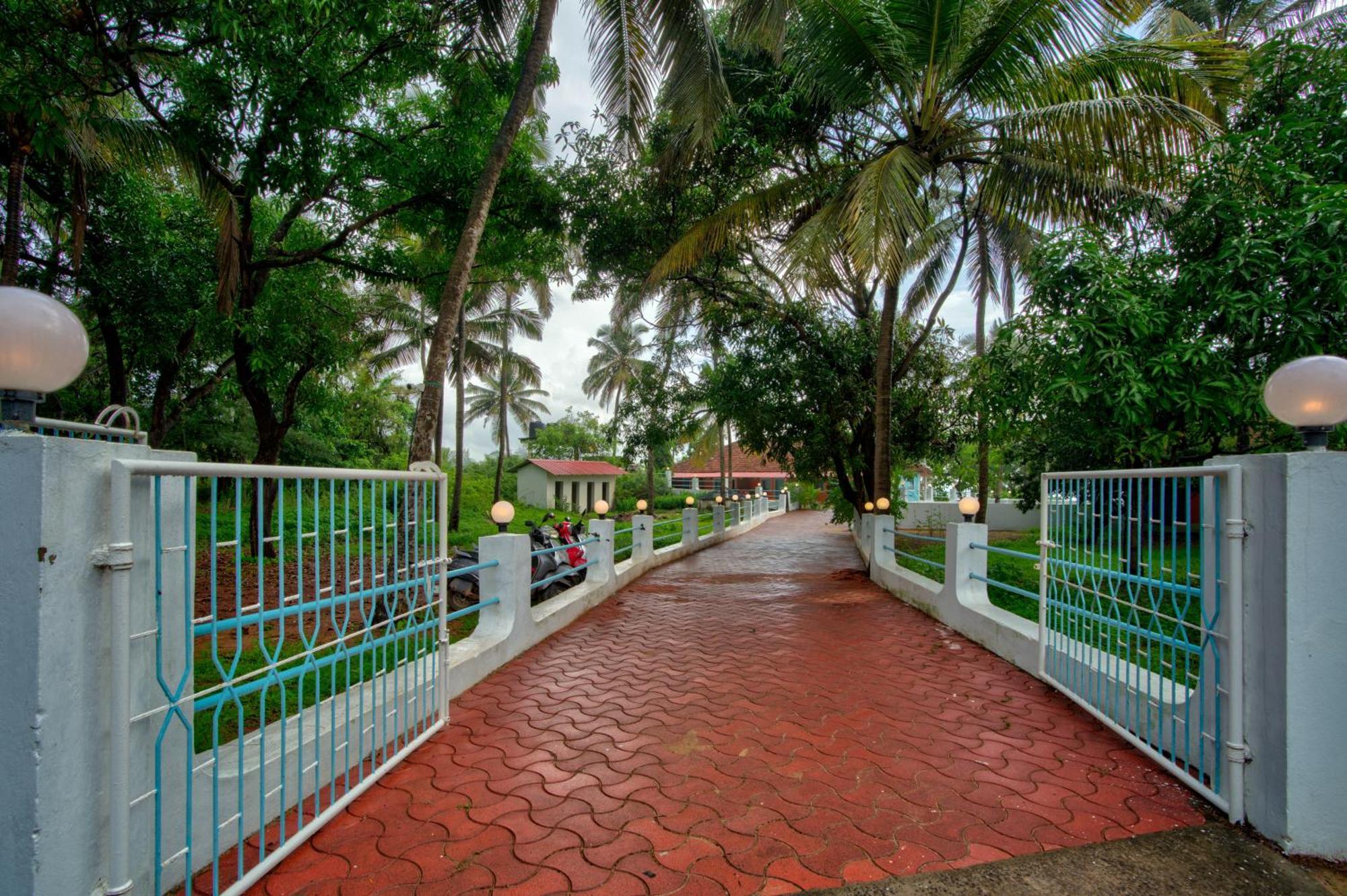 Papilio Beach Front Cottages-Tbv Baga Εξωτερικό φωτογραφία