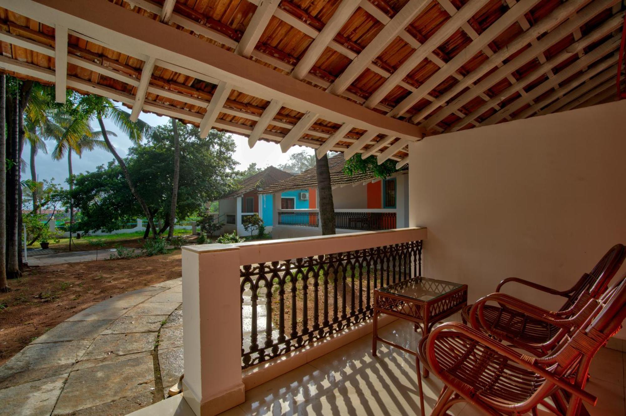 Papilio Beach Front Cottages-Tbv Baga Εξωτερικό φωτογραφία